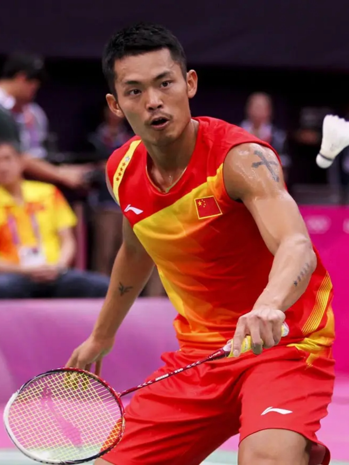 激烈辩论 激烈辩论