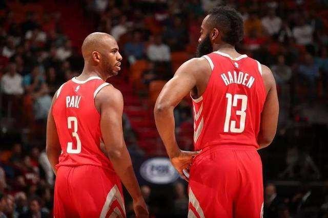 愈发激烈的 愈发激烈的