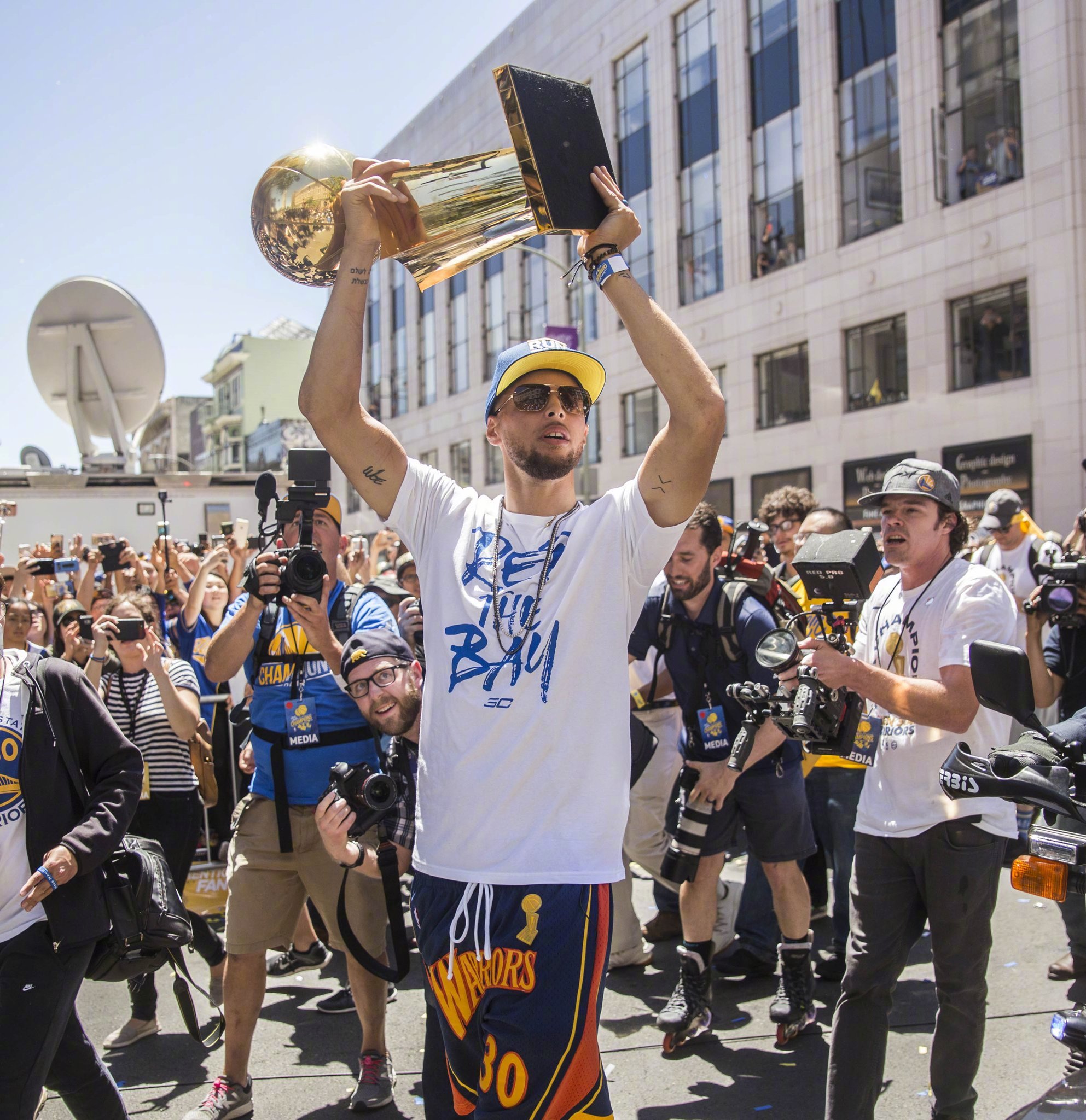 总价高达8 总价高达8