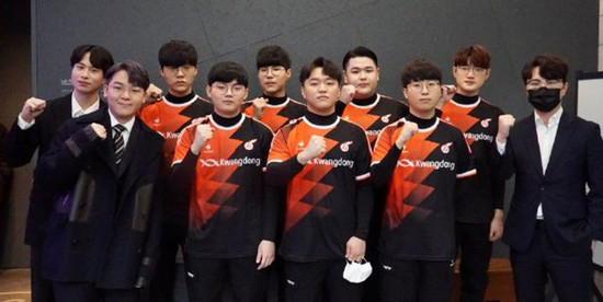 阵皇家马德 阵皇家马德