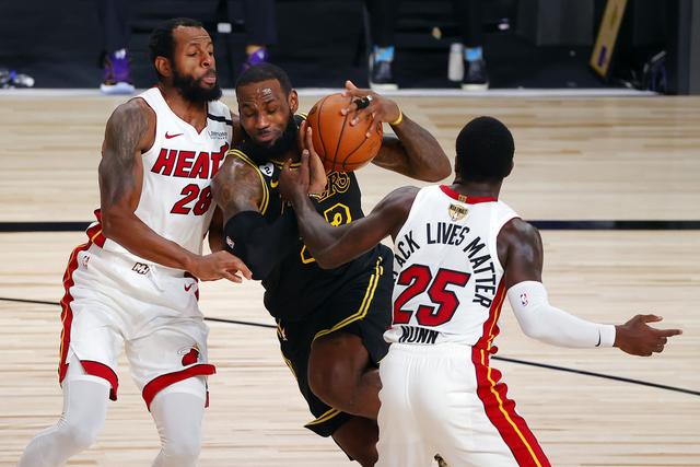 出现明显下 出现明显下