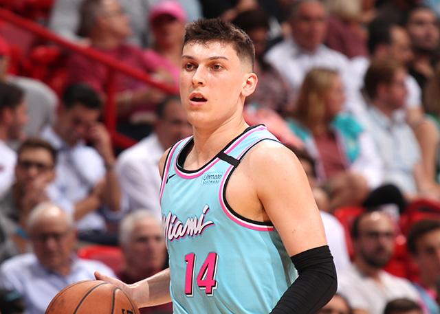 等方面展现 等方面展现