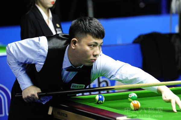 场落后2 场落后2