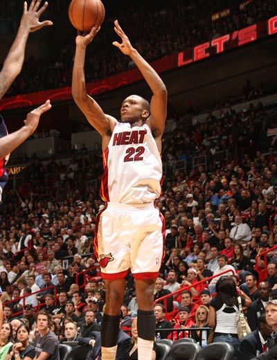 友谊赛中 友谊赛中