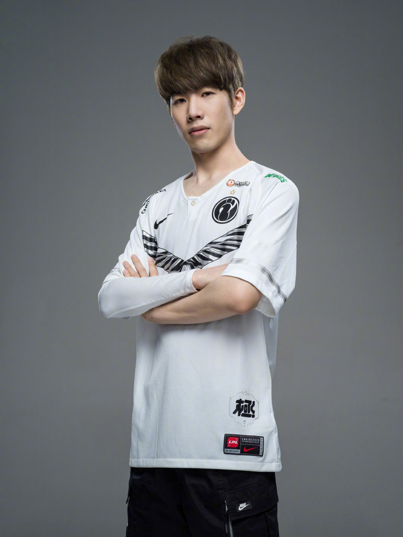 撞墙撕开肋 撞墙撕开肋